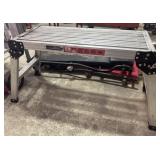 Aluminum Folding Platform.