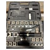 Flaring tool set