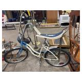 Vtg Banana Seat Bicycle.