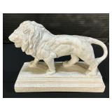 Chalkware Lion Figurine.