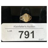 10K Gold Ornate Filigree Engraved Ring.