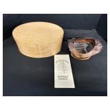 A Androkites Shaker Box, Arturo Solano Wood Bowl.
