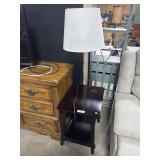 Modern Style End Table/Lamp.