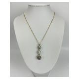 18KT Gold Pearl & Diamond Pendant Necklace.