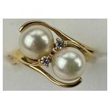 14KT Gold Double Pearl & Diamond Ring.