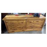 Vtg Cedar Blanket Chest.