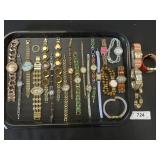 Lot Of Costume Fashion Wrist Watches.