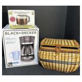 Black & Decker Coffee Maker, Coffee Pot.