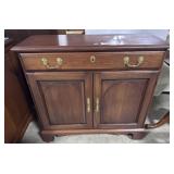 Traditional Style Side Table.
