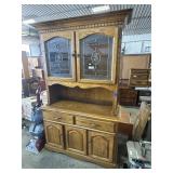 Traditional Style Oak Hutch.