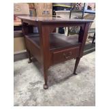 Traditional Style Maple End Table.