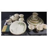 Lenox Holiday Set Dishes.