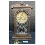 Wooden Cased Mantel Clock.