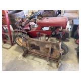 19060ï¿½s Wheel Horse 654 Riding Mower.