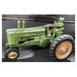Cast Iron Arcade Toys John Deere Tractor.