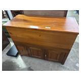 Vtg Maple Storage Chest.