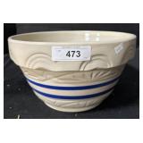 Roseville Pottery Bowl.