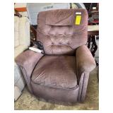Clean, Brown Elec. Recliner.