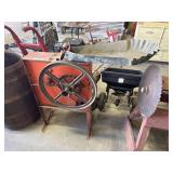Vtg New Idea Hand Crank Corn Sheller.