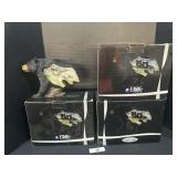 3 DWK World of Wonders Bear Heart Figurines.