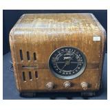Antique Zenith Waterfall Tube Radio.