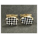 14K Gold Mother Of Pearl Checkered Cuff Links.