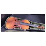 3/4 Size Violin & Case.