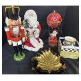 Leaf Plates and Christmas Decor.