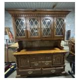 Large Hutch.