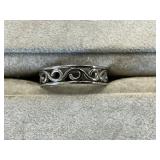 10K White Gold Ring.