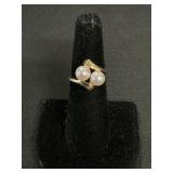 14K Gold & Pearl Ring.