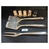 Char-Broil Grill Tools, Cast Iron Scrub Brushes.