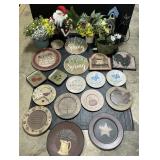 Painted Wooden Plates, Faux Flowers, Santa.