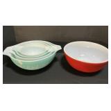 Amish Butter Print Pyrex Cinderella Nesting Bowls.