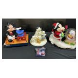 Disney Snowbabies Figurine, Bank, Christmas.