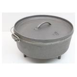 LODGE #10 Dutch Oven w Legs-Original Tote Bag