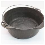 GRISWOLD Cast Iron 8 Tite-Top Dutch Oven