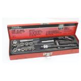MASTER MECHANIC 1/4" S.A.E. Socket Set in Case MASTER MECHANIC 1/4" S.A.E. Socket Set in Case