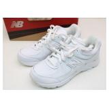 Look New-New Balance White Sneakers-Size 8