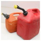 BLITZ 5-Gal Gas Can, BRIGGS & STRATTON 2.5-Gal BLITZ 5-Gal Gas Can, BRIGGS & STRATTON 2.5-Gal