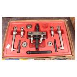 Snap On CJ 86-1 Gear Puller Set