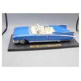 Maisto Cadillac Eldorado Biarritz Model Car