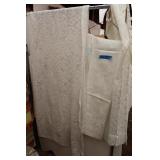 Bargain Lot: Vintage Linen Tablecloths