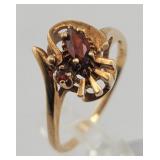 10K Gold & Amber Signed Ring - 2.6gtw