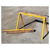 (2) Folding Sawhorses
