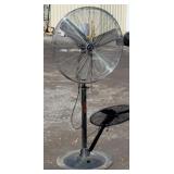 CENTRAL MACHINERY 30 in., 3-Speed Pedestal