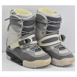 Burton Women's Freestyle Snowboarding Boots Size 7