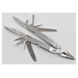 LEATHERMAN Super Tool