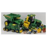 John Deere Toy Tractors Large & Small Plastic...