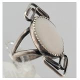 Navajo Old Pawn Sterling & Mother of Pearl Ring